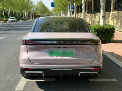 Geely Galaxy L6