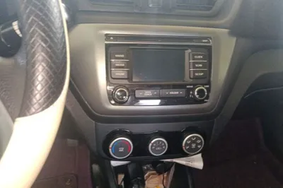 Kia K2