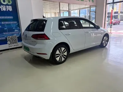 Volkswagen Golf EV