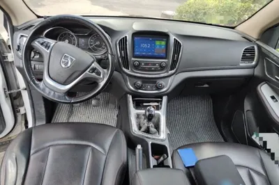 Baojun 560