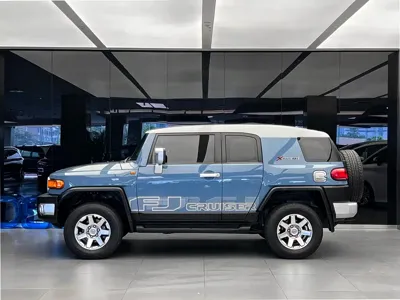 Toyota FJ Cruiser