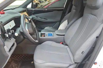 Geely Galaxy L7
