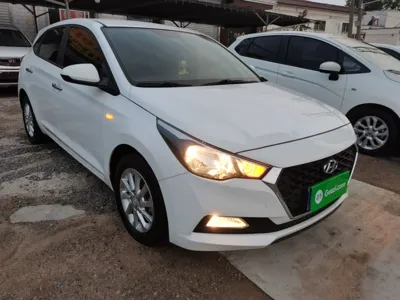 Hyundai Verna RV
