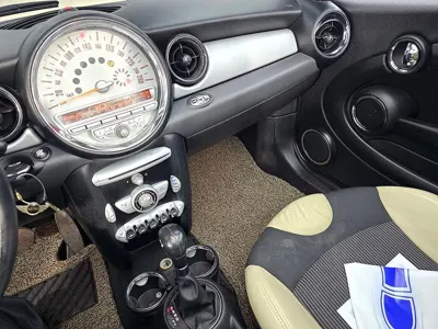 MINI Cooper Convertible
