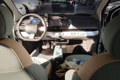 CHANGAN NEVO Lumin