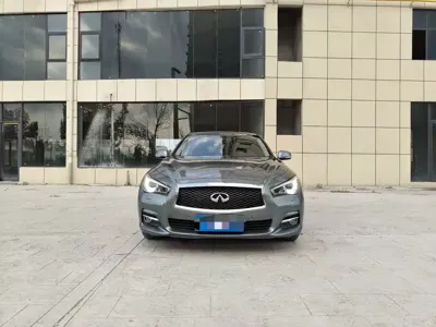 Infiniti Q50L