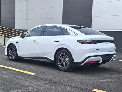 BYD 海豹06