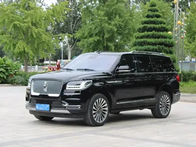 Lincoln Navigator