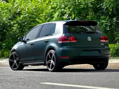 Volkswagen Golf GTI