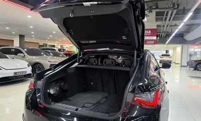 BMW i4