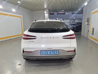 Genesis GV60