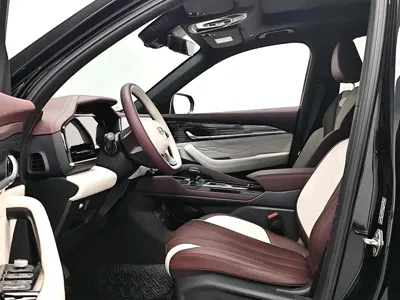 Geely Xingyue L
