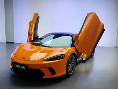 McLaren GT
