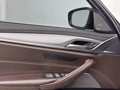 BMW 5 Series (Import)