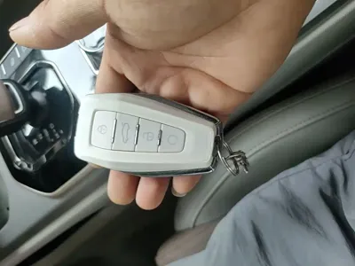 Geely ICON