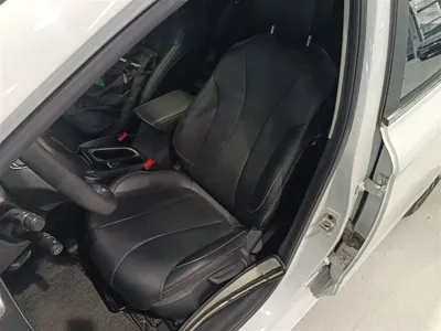 Roewe i5