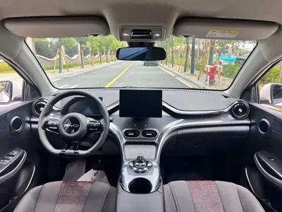 BYD e2