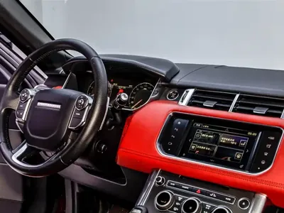 Land Rover Sport