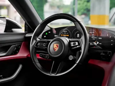 Porsche Taycan