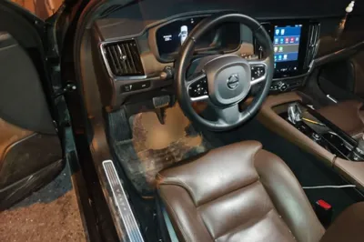 Volvo S90