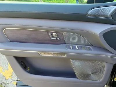 Nio ES8
