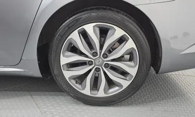 Renault-KoreaSamsung SM6