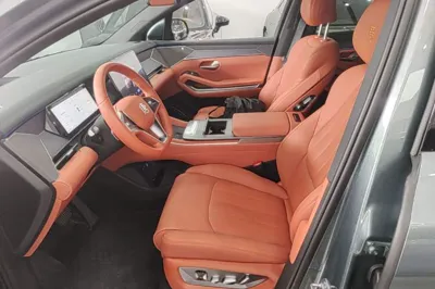BYD Tang L