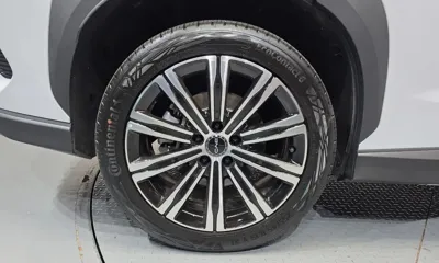BYD Sealion 7