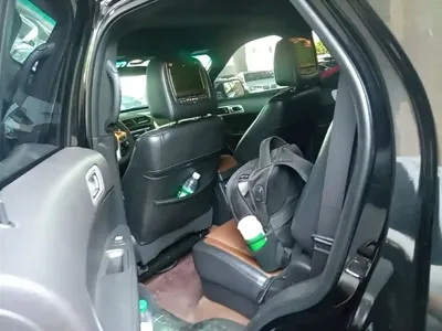 Ford Explorer (Import)