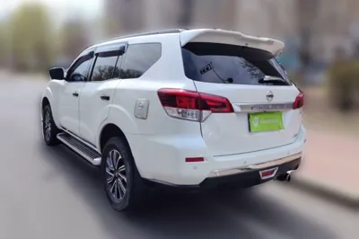 Nissan Terra