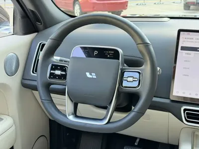 Li Auto Li L7