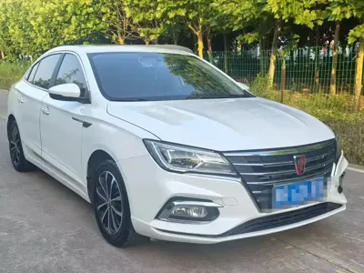 Roewe i5