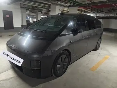 Li Auto Li MEGA