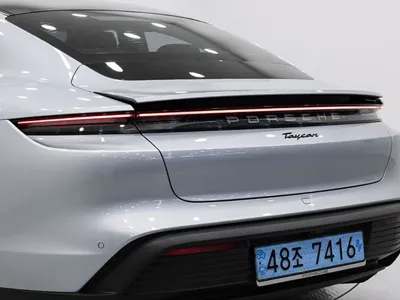 Porsche Taycan