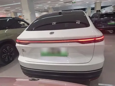 Nio EC7