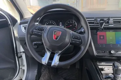 Roewe i5