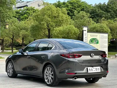 Mazda 3 Axela
