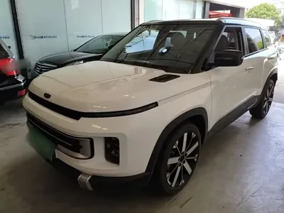 Geely ICON