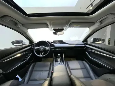 Mazda 3 Axela