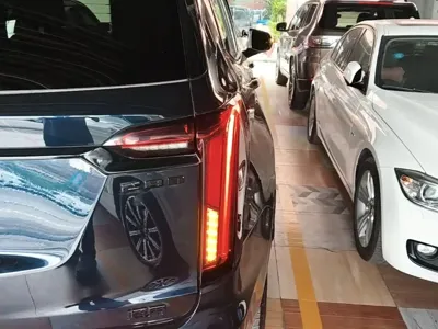 Cadillac XT6