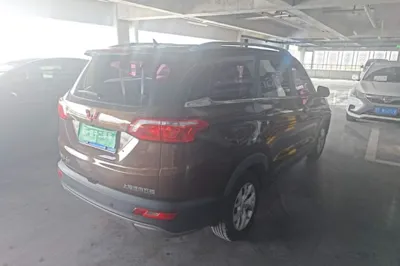 Wuling Hongguang S3