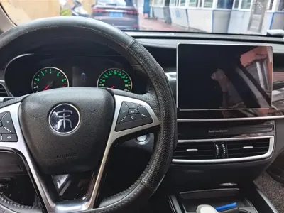 BYD MAX