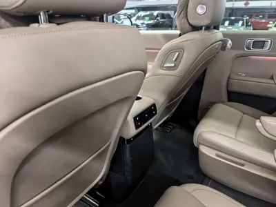 Li Auto Li L8