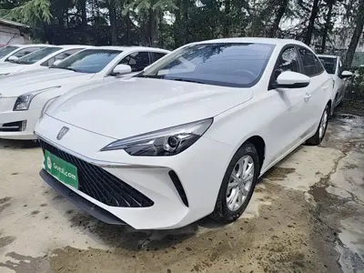 Roewe i5