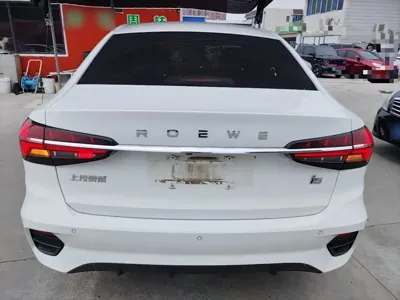 Roewe i5