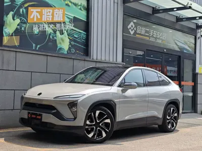 Nio EC6