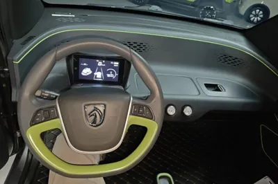 Baojun E100