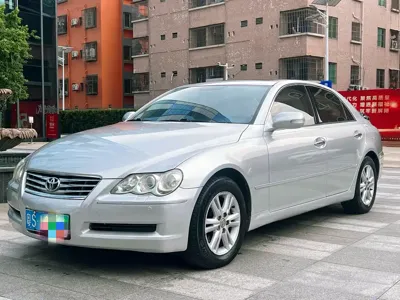 Toyota Reiz