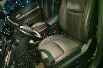 Jeep Grand Commander