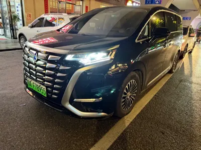 Denza Denza D9